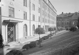 Tuurintien jalkakäytävän leveyden laajentaminen