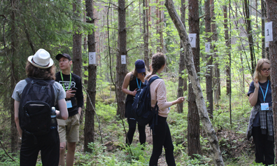 Luontoretkiä nuorille aikuisille