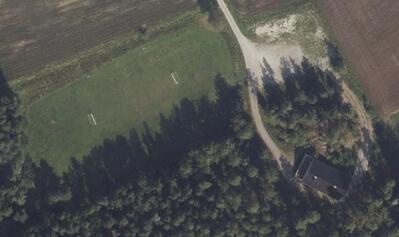 Luontoleikkipuisto Satavan Seuraintalon yhteyteen