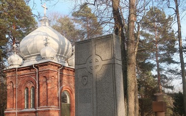 Opastetut hautausmaakierrokset